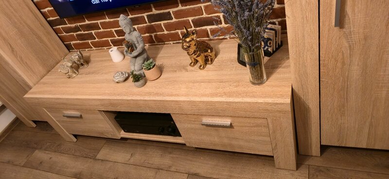 Living Set/2vitrine turn + comoda tv + polita suspendata